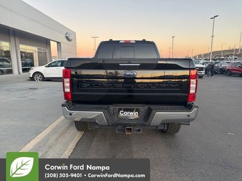 Used 2022 Ford F350 XLT w/ XLT Premium Package image 10