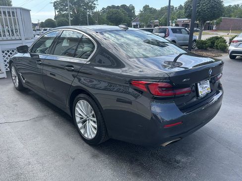 Used 2022 BMW 530i xDrive AWD/4WD image 5