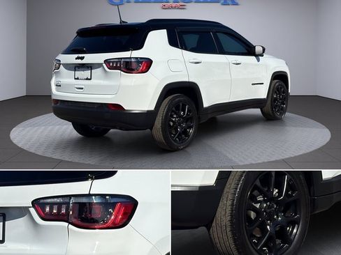 Used 2023 Jeep Compass Altitude w/ Convenience Group image 5
