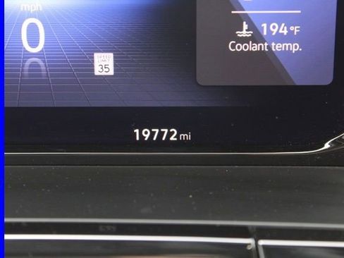 Used 2025 Volkswagen Atlas SEL Premium R-Line AWD/4WD image 38