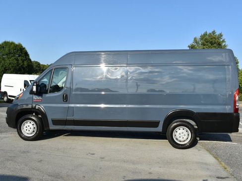 Used 2022 RAM ProMaster 3500 w/ Fleet Safety Group (AWQ) FWD image 9