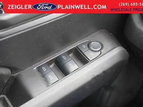 Used 2024 Chevrolet Colorado W/T image 27