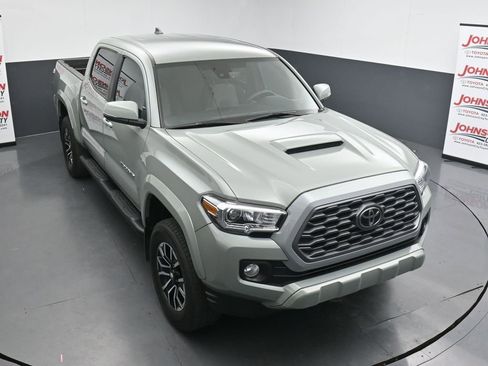 Used 2023 Toyota Tacoma TRD Sport AWD/4WD image 21