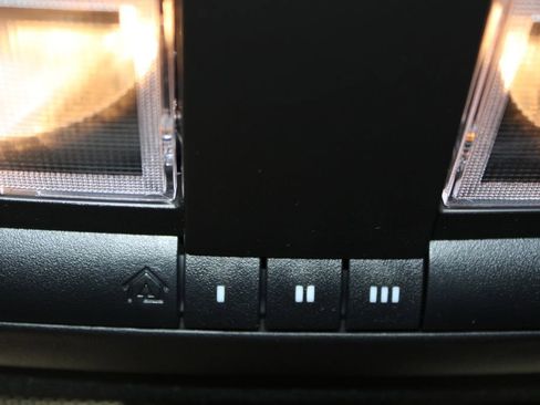 Used 2023 Dodge Challenger GT w/ Plus Package image 45