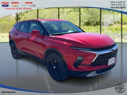 Used 2023 Chevrolet Blazer LT AWD/4WD image 3