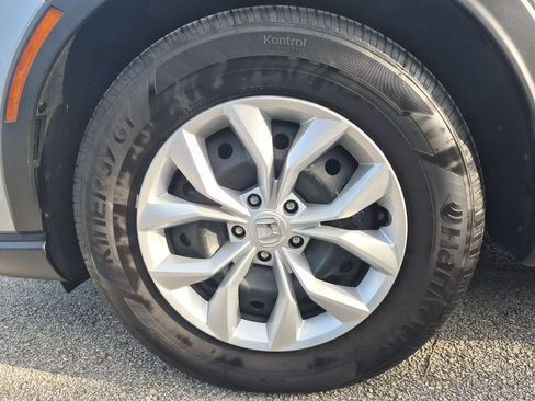 Used 2026 Honda CR-V LX image 30