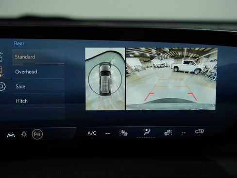 New 2026 Buick Enclave Preferred image 38