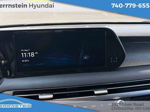 Used 2024 Hyundai Palisade Limited AWD/4WD image 8