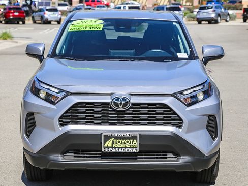 Used 2025 Toyota RAV4 LE image 2