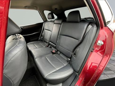 Used 2018 Subaru Outback 2.5i Limited w/ Popular Package #2 image 18