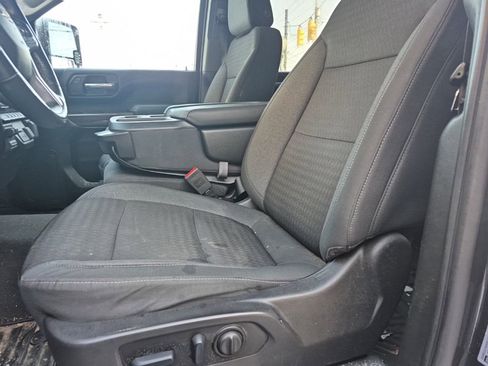 Used 2023 Chevrolet Silverado 2500 LT w/ Convenience Package image 11