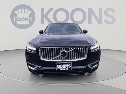 Used 2023 Volvo XC90 B6 Plus w/ Protection Package AWD/4WD image 11
