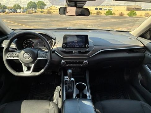 Certified 2023 Nissan Altima 2.5 SV FWD image 14