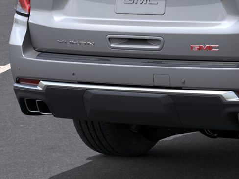 New 2026 GMC Yukon XL Denali w/ Sun & Power Step Package AWD/4WD image 14