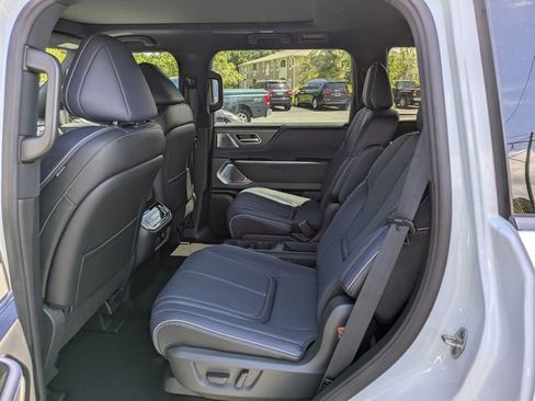 New 2026 INFINITI QX80 4WD w/ Sport Exterior Package image 15