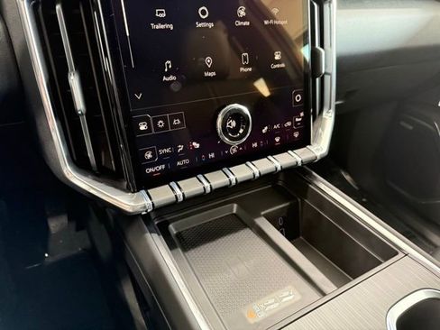 New 2025 GMC Acadia Elevation w/ Elevation Premium Package image 26