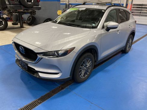Used 2021 MAZDA CX-5 Touring w/ Touring Preferred SV Package AWD/4WD image 3
