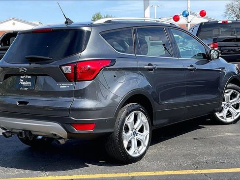 Used 2019 Ford Escape Titanium w/ U9j03 - Titanium Tow Package AWD/4WD image 11