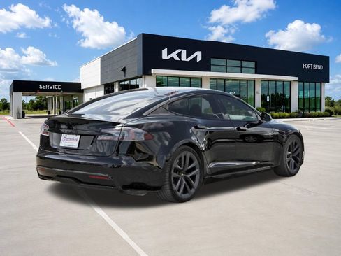 Used 2021 Tesla Model S Plaid AWD/4WD image 5