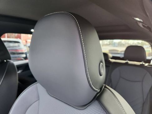 New 2026 Volkswagen Tiguan SE R-Line AWD/4WD image 14