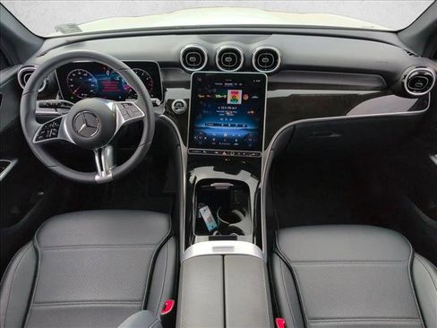 Certified 2025 Mercedes-Benz GLC 300 GLC 300 image 18