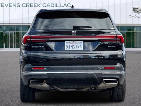 Used 2025 Buick Enclave Preferred image 4