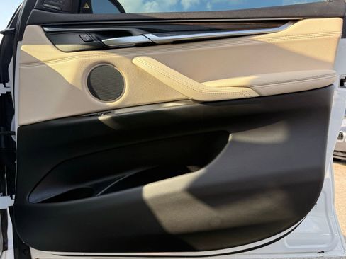 Used 2018 BMW X5 xDrive35i AWD/4WD image 34