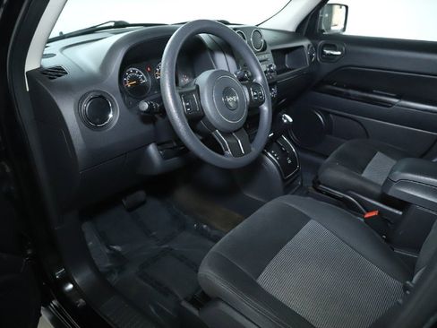 Used 2017 Jeep Patriot Sport w/ Power Value Group image 17