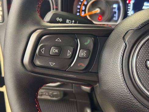 Used 2024 Jeep Gladiator Rubicon w/ Convenience Group image 33