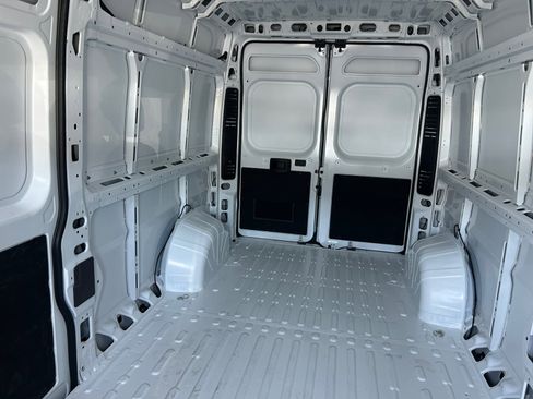 New 2026 RAM ProMaster 2500 w/ Advanced Safety Group FWD image 13