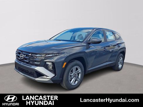 New 2026 Hyundai Tucson SE image 1