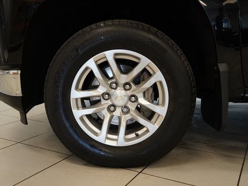 Used 2019 Chevrolet Silverado 1500 LT w/ All-Star Edition image 15