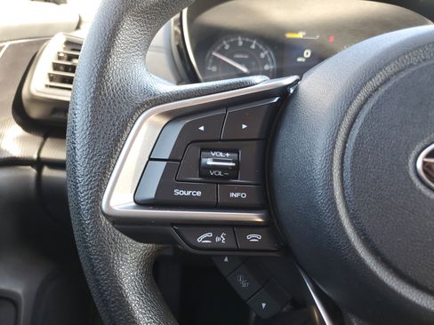 Certified 2023 Subaru Crosstrek 2.0i image 17