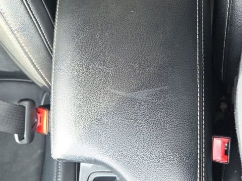 Used 2021 Ford Ranger Lariat w/ Tremor Off-Road Package image 39