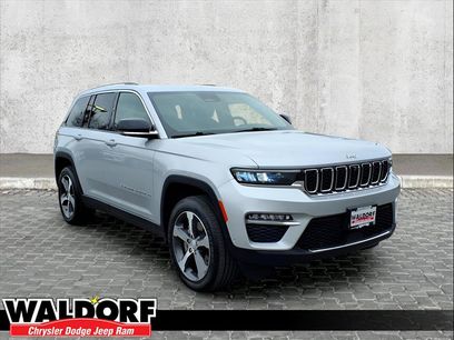 Used 2023 Jeep Grand Cherokee 4WD w/ Luxury Tech Group II
