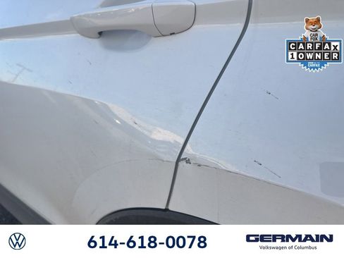 Used 2022 Volkswagen Tiguan SE image 19