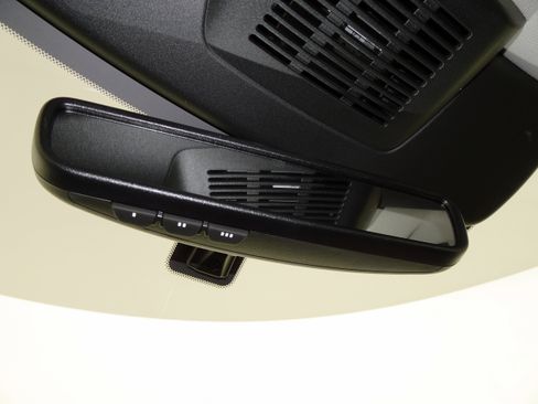 New 2025 Nissan Pathfinder Platinum image 24