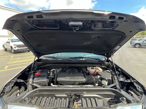 Used 2025 GMC Sierra 1500 SLT image 12