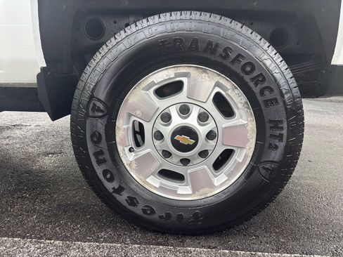 Used 2015 Chevrolet Silverado 2500 LT image 18