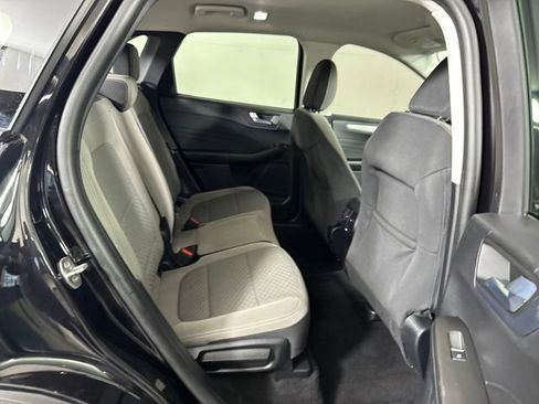 Used 2021 Ford Escape SE w/ Cold Weather Package image 27