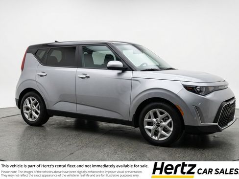 Used 2025 Kia Soul LX w/ LX Technology Package image 1