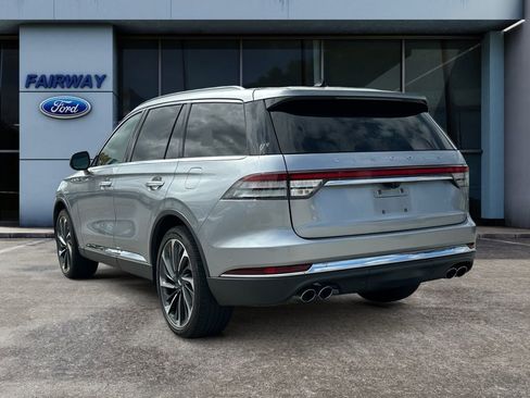 Used 2021 Lincoln Aviator Reserve w/ Equipment Group 201A image 4