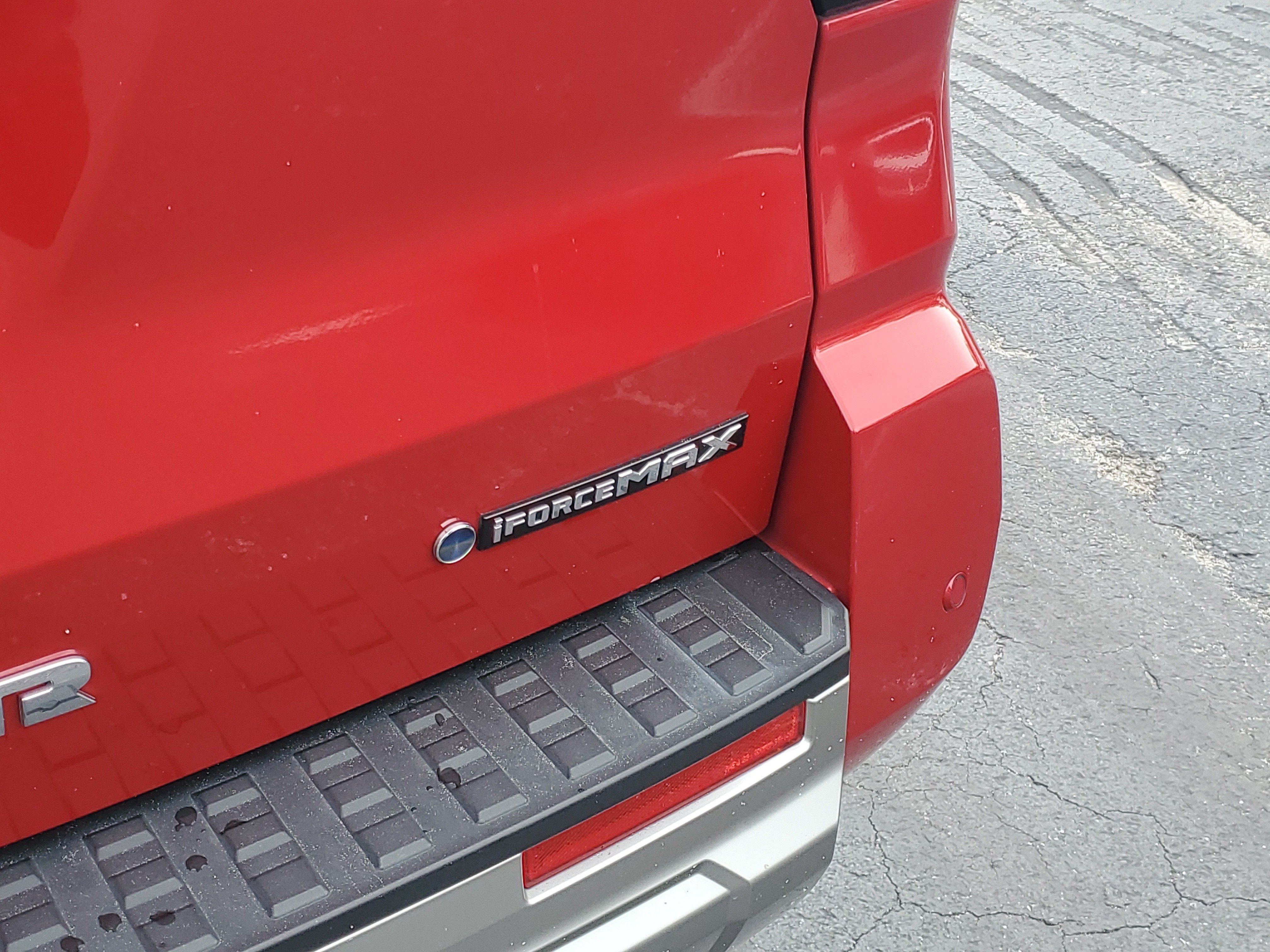 Used 2025 Toyota 4Runner Limited AWD/4WD image 13