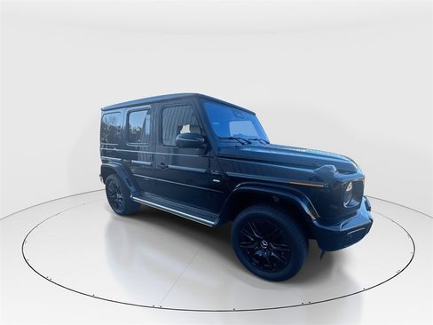 Used 2025 Mercedes-Benz G 580 w/ EQ Technology image 2