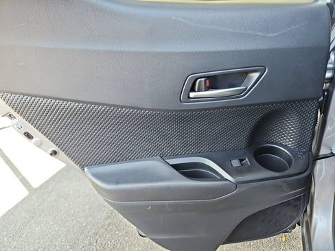 Used 2020 Toyota C-HR XLE FWD image 26
