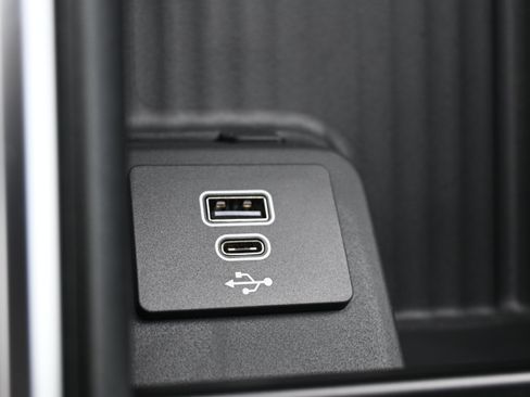 New 2026 Ford Expedition Active image 30