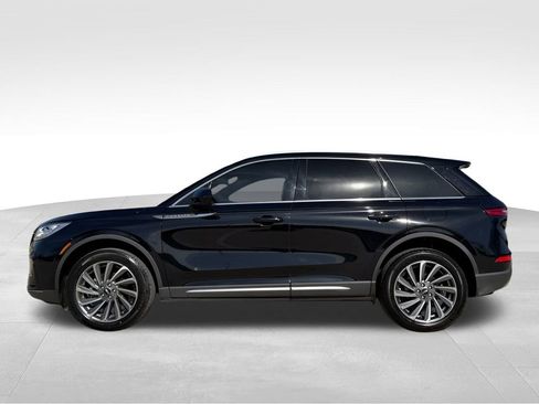 Used 2023 Lincoln Corsair Reserve image 6