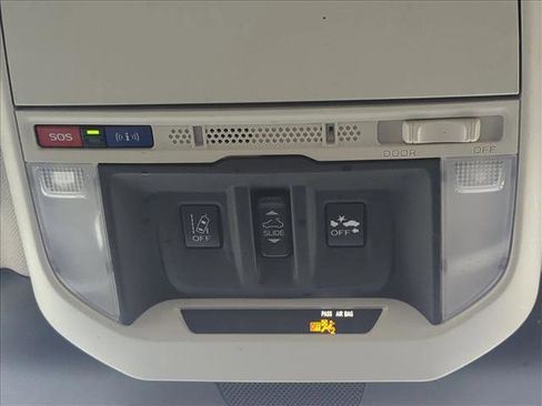 Certified 2023 Subaru Forester Limited image 22