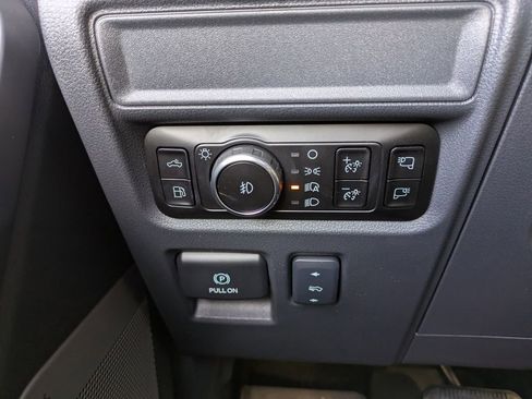 New 2025 Ford F150 Lariat w/ Equipment Group 501A Mid image 25