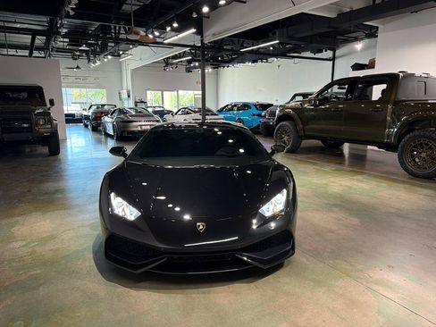 Used 2015 Lamborghini Huracan LP 610-4 AWD/4WD image 13